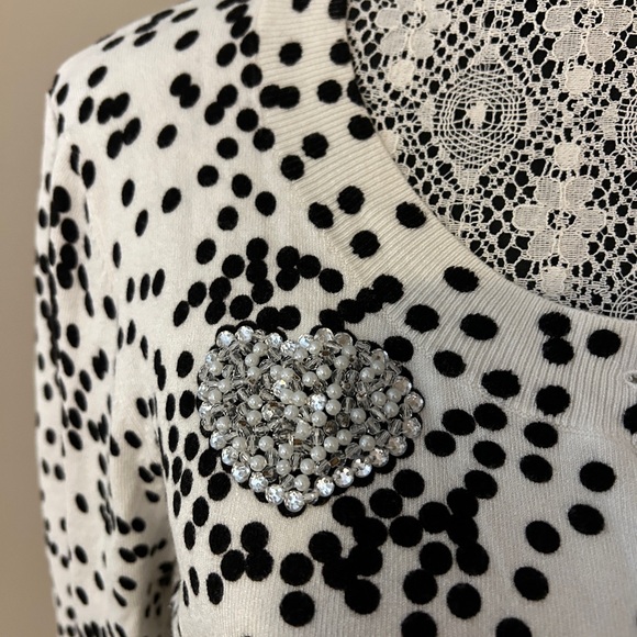 Tuzzi Cardigan (Size 10/Medium) - Picture 3 of 9